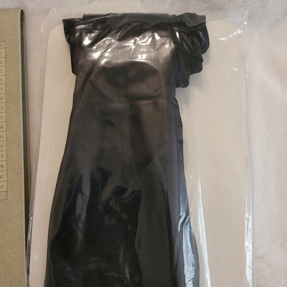 Legacy Legwear Body Shaper Pantyhose Size B Color Black New In Box
